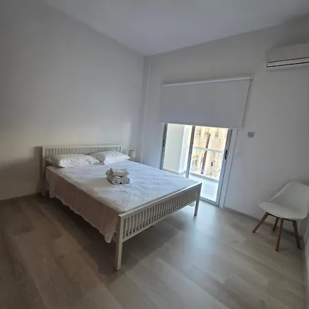 Casa de Férias Maestro Ermou House Larnaca